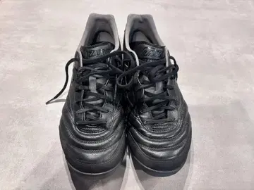 모렐리아 사라 엘리트 터프 27.0cm