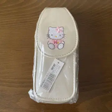 헬로키티 자수 휴대폰 케이스
