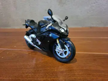 BMW 바이크 모델 블랙