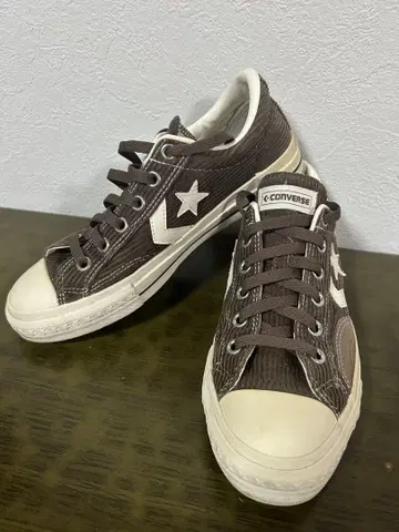 CONVERSE 브라운 스트라이프 스니커즈