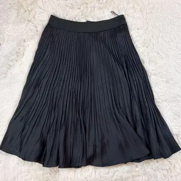 ANAYI 블랙 플리츠 스커트