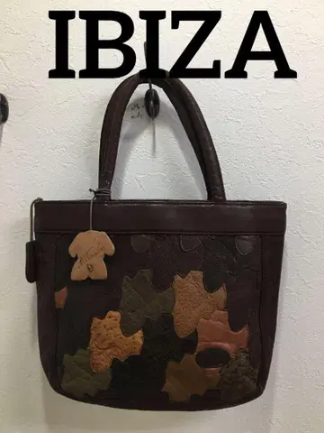 [ IBIZA ] 핸드백 가죽 브라운 계열 로고 모티브