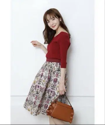 아푸와이저 리셰 자수 스커트 알페이지