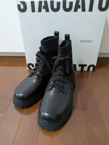 STACCATO 사이드 고어 부츠 블랙