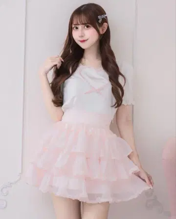 pium 하트 레이스 퍼프 슬리브 T셔츠