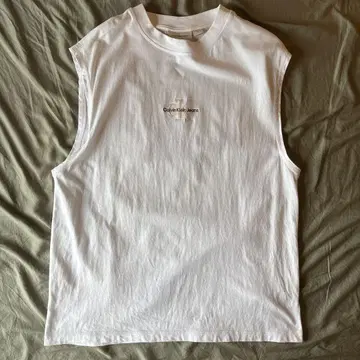 Calvin Klein Jeans 슬리브리스 셔츠
