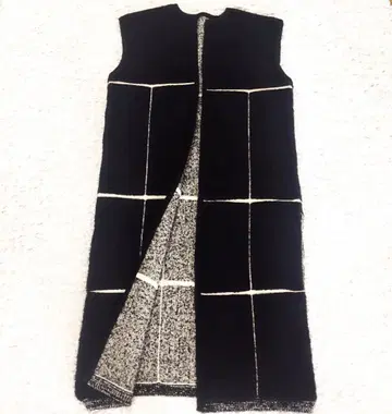 Ameri 아메리빈티지 MOUTON LIKE KNIT 베스트