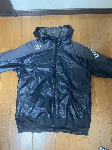 umbro 후드 부착 나일론 자켓 블랙
