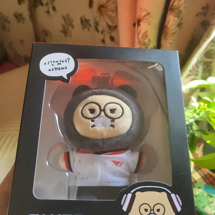 KAKAOFRIENDS | 카카오프렌즈 Kakao Friends x T1 Faker Chunsik