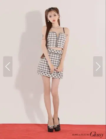 Robe de Fleurs Glossy 체크 무늬 세트 XS
