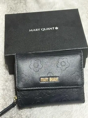 MARY QUANT 3단 폴더형 지갑 블랙