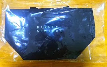 BARNEYS NEW YORK 토트백