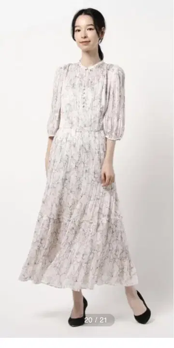 SNIDEL 플리츠 티어드 원피스