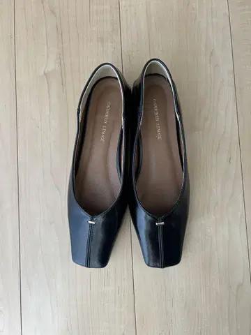 CAPRICIEUX LE'MAGE 스퀘어 스티치 플랫슈즈 36
