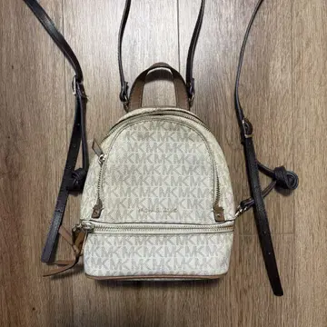 Michael Kors 마이클코어스 영국 한정판 미니 백팩