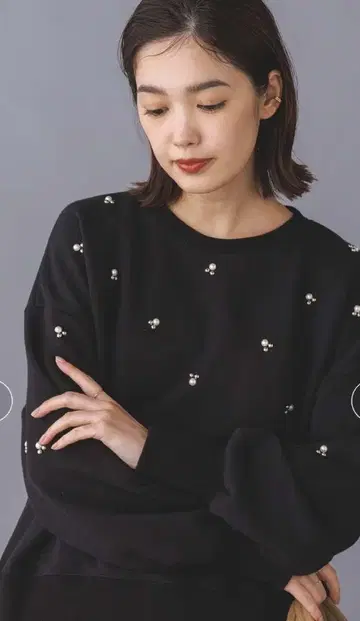 그레디 브릴리언트 펄 스터드 속기모 풀오버 정가 12,100엔