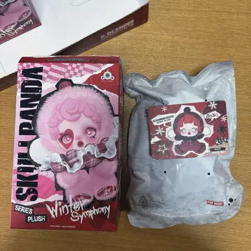 POPmart 봉제 인형 skullpanda