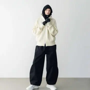 CLESSTE MASSIVE PANTS
