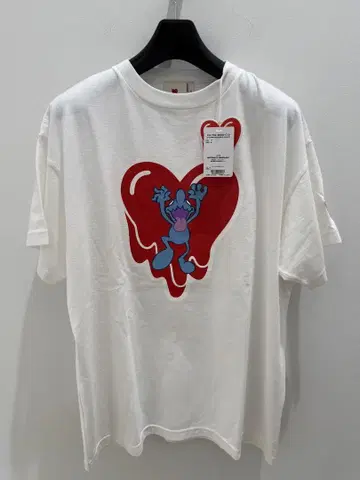 EMOTIONALLY UNAVAILABLE 코인 파킹 딜리버리 TEE