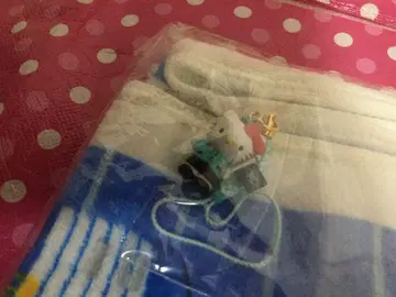 미사용품 헬로키티 타월 스트랩 끈 포함 국제흥행 관광버스