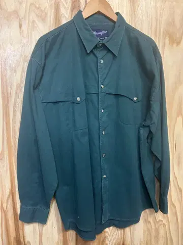 랭글러 90s 다크 그린 긴팔 셔츠 버튼 포함