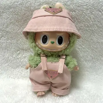 Labubu 옷 갈아입기 고급스러움