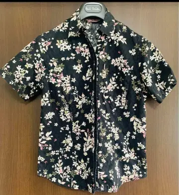 마준 꽃무늬 카리유시 반팔 셔츠