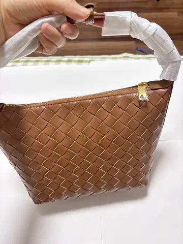 뜨개질 디자인 핸드백 브라운