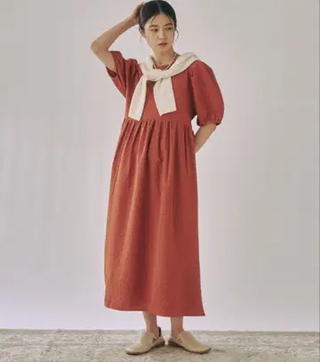 moi tytto 모이테 하이웨스트 절개 퍼프 원피스 프리