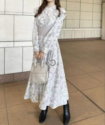 apresjour 프릴 허리 리브 원피스