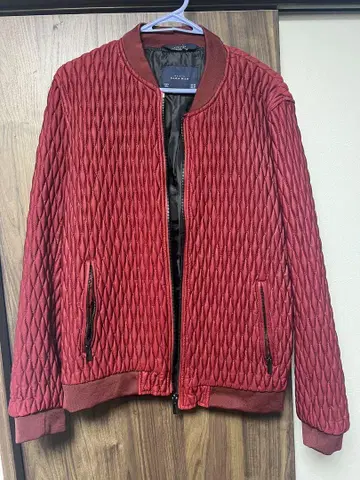 ZARA MAN 퀼팅 블루종 M 사이즈 빨간색