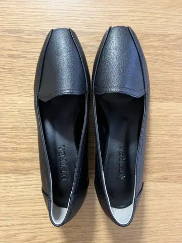 한국제 블랙 로퍼 소가죽 스티치 23.5cm
