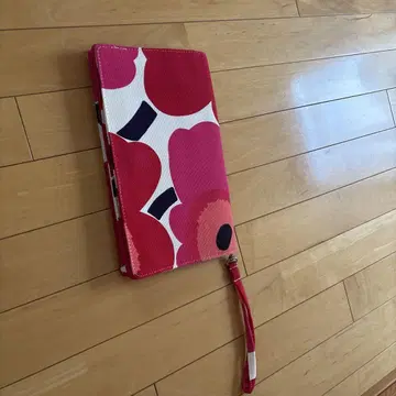 marimekko 플라워 패턴 파우치