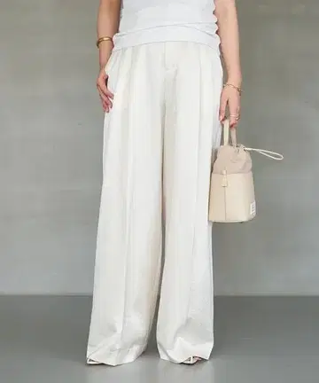 새상품 Minimal Satin 팬츠 Deuxieme Classe 36