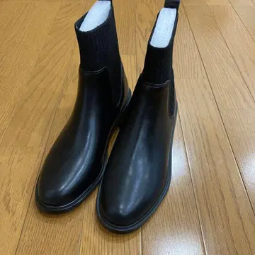 새상품 블랙 사이드 고어 부츠 240