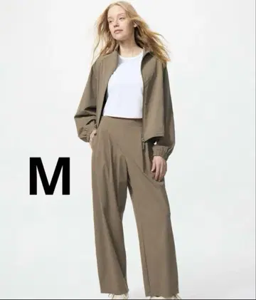 [ 새상품 ] M 울트라 스트레치 액티브 와이드 팬츠 카키 유니클로
