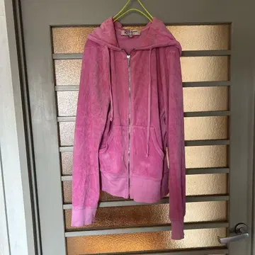 Juicy Couture 벨로아 후드티