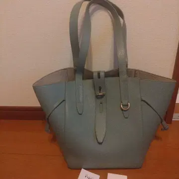 FURLA 민트 그린 토트백