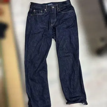 JAPAN BLUE JEANS 다크 블루 스트레이트 데님