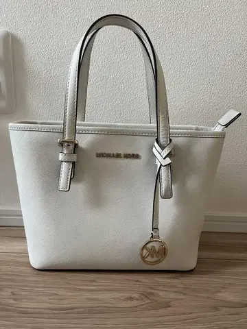 MICHAEL KORS 화이트 백
