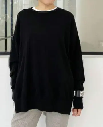 hello bonjour! SIDE SLIT KNIT 라빠르망 블랙
