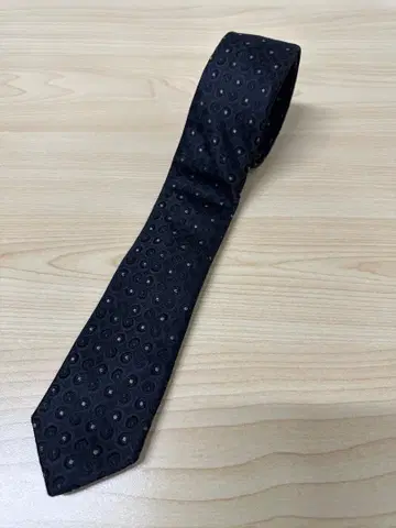 돌체앤가바나 넥타이