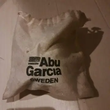 Abu Garcia 4600C 베이트 낚시릴 이마에 모델