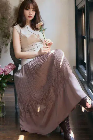 Herlipto Meurice Pleated Lace Dress