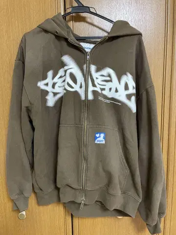 SEQUENZ 후드티 브라운 M