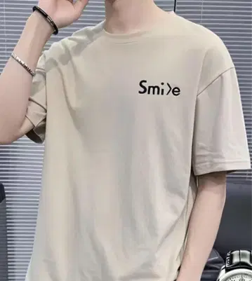 베이지 Smil 로고 반팔 셔츠