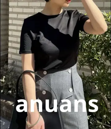 [ 새상품 ] anuans 글로시컷 상의 블랙