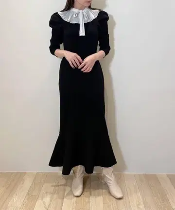 snidel 스나이델 플리츠 옷깃 카라 니트 원피스 블랙 머메이드