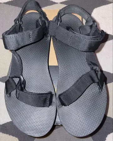 TEVA 샌들 25cm 통굽 새상품급
