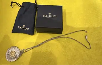 BUCCELLATI 부체라티 목걸이 블라썸